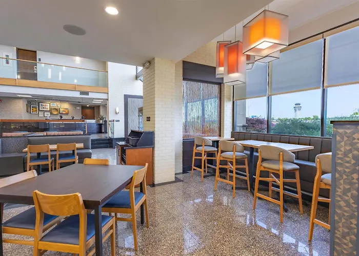 Drury Inn & Suites St. Louis Airport